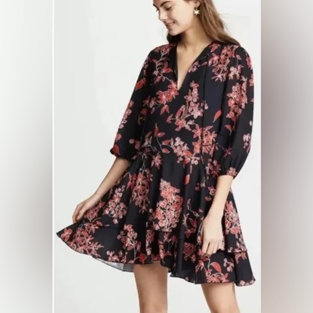 Alice + Olivia Moore Blouson Sleeve Dress (D6) View 4